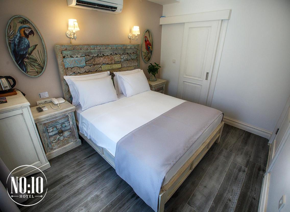 No 10 Hotel Селчук Екстериор снимка